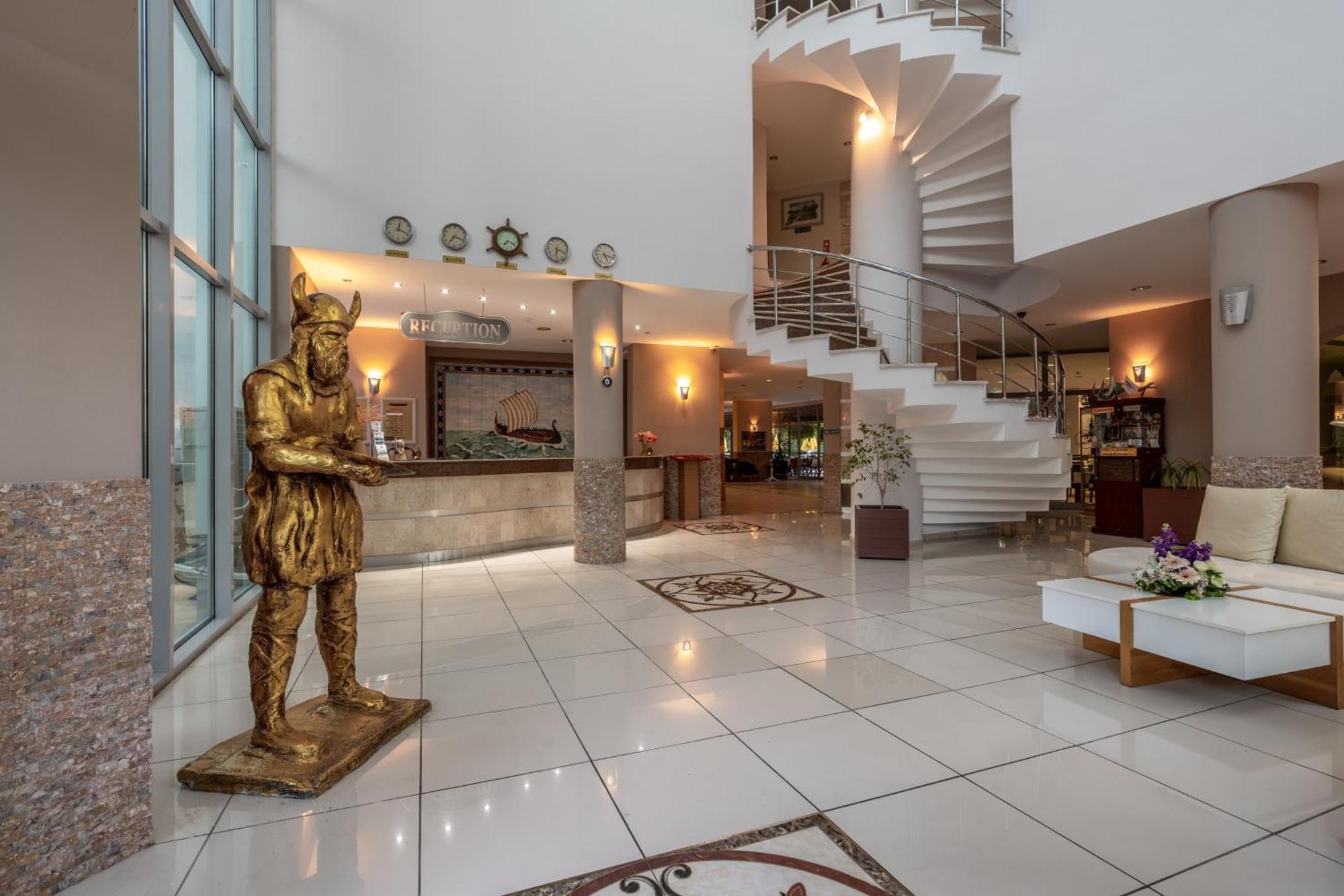 Grand Viking Hotell Kemer Exteriör bild
