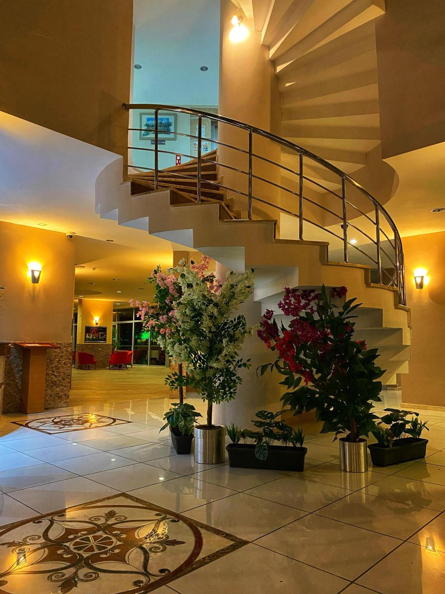 Grand Viking Hotell Kemer Exteriör bild