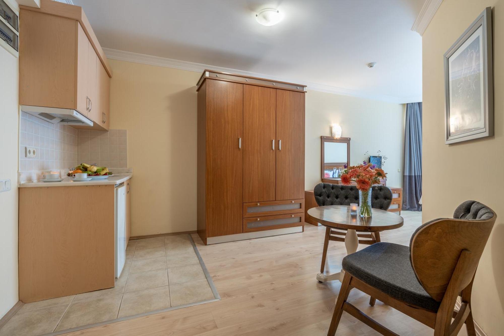 Grand Viking Hotell Kemer Exteriör bild